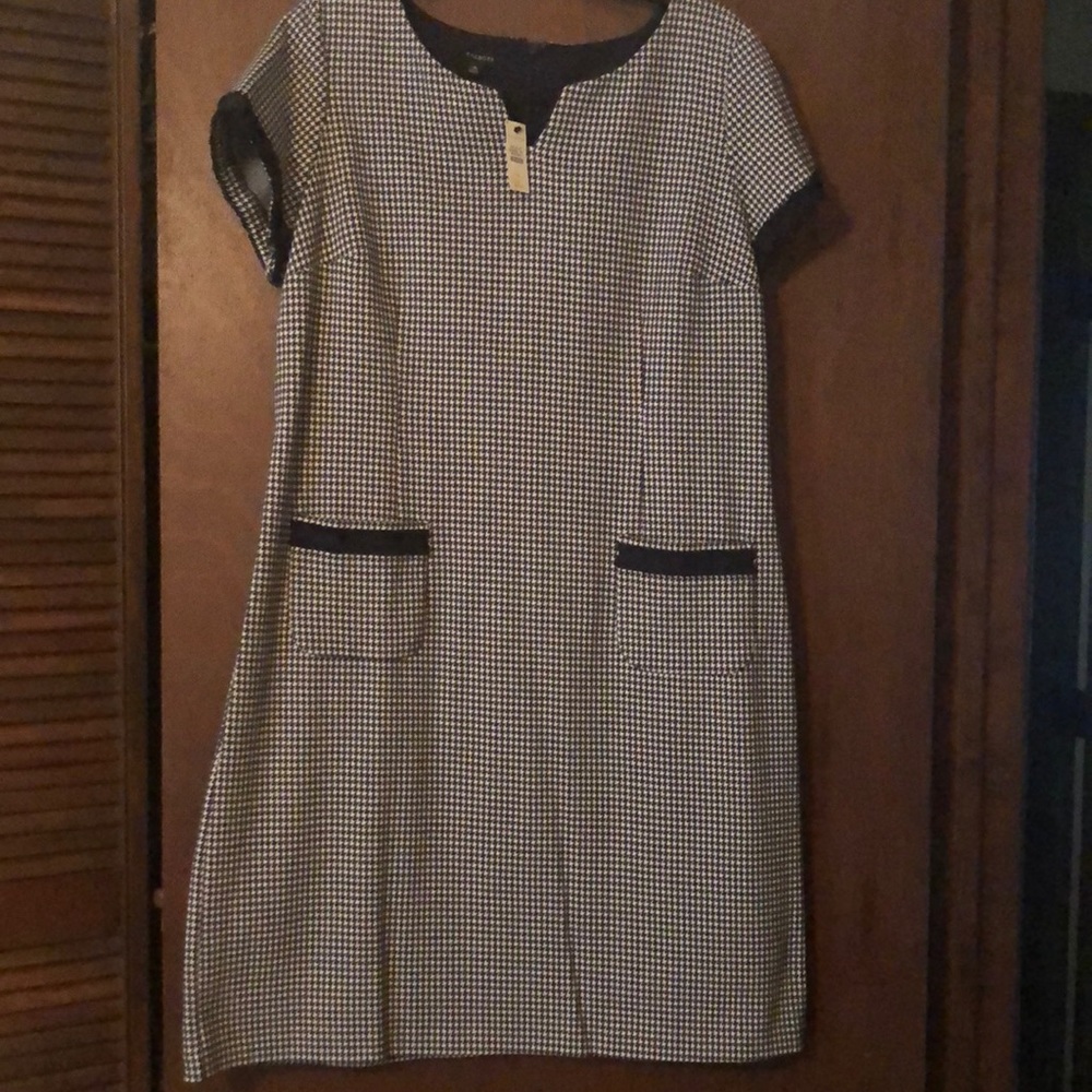 Talbots knit houndstooth dress in navy.